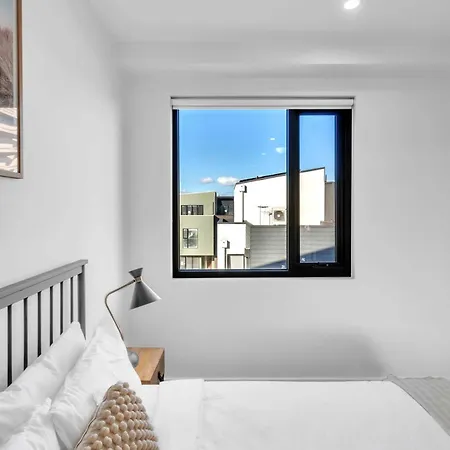 Portside Paradise - Steps Away From The Port Port Adelaide Exterior photo