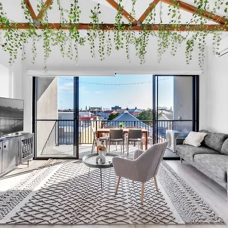 Portside Paradise - Steps Away From The Port Port Adelaide Exterior photo