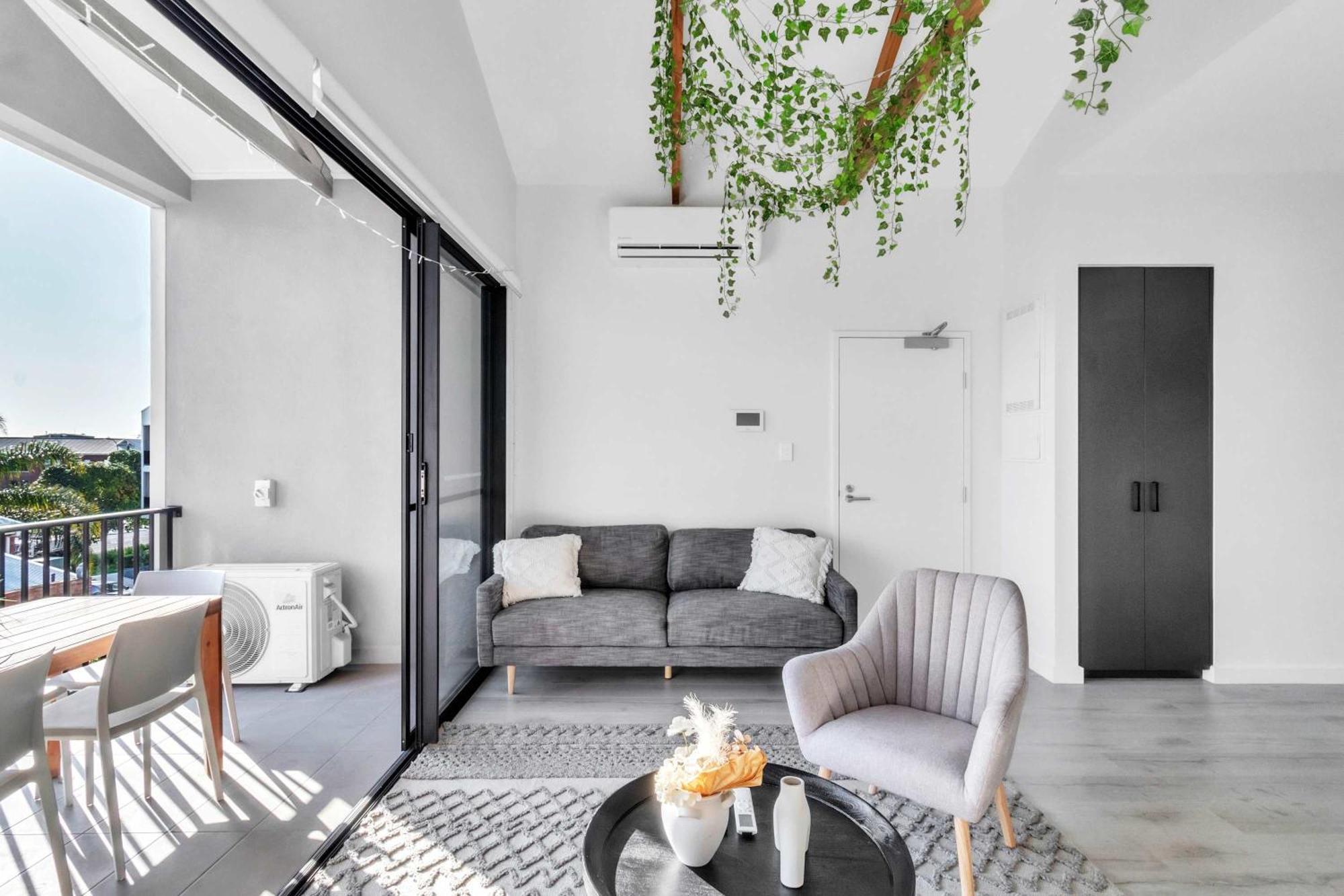 Apartment Portside Paradise - Steps Away From The Port Port Adelaide